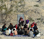 حدود ۱۰۰۰ مکتب به دلیل ناامنی  در افغانستان مسدود شده اند